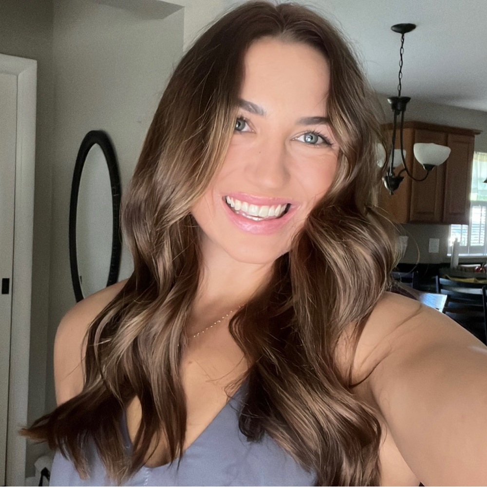 Meet your Posher, Vanessa